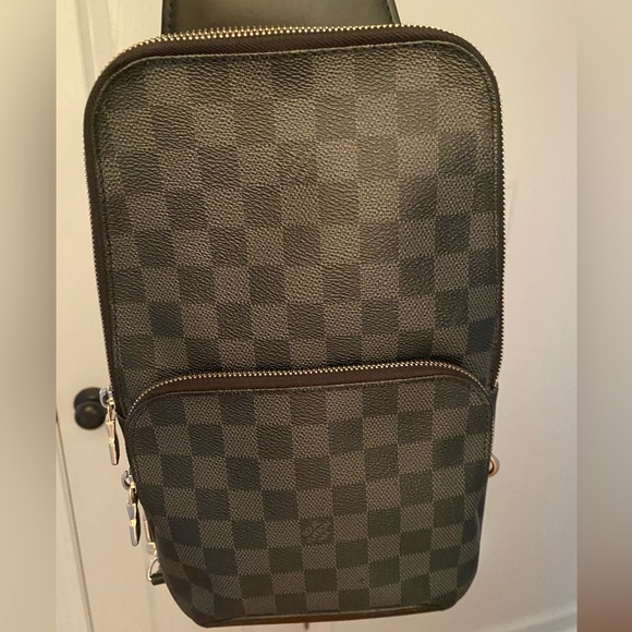 Louis Vuitton Avenue Sling Bag Damien Graphite - Picture 1 of 7